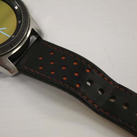 (N13711-1) Samsung SM-R805 Galaxy Watch - Picture 6 of 7